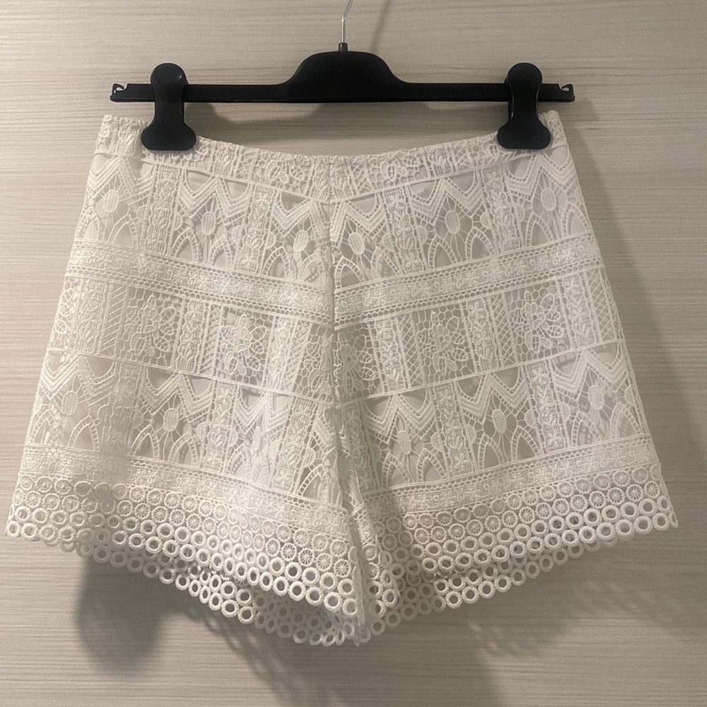 Alexis White Lace Shorts Small